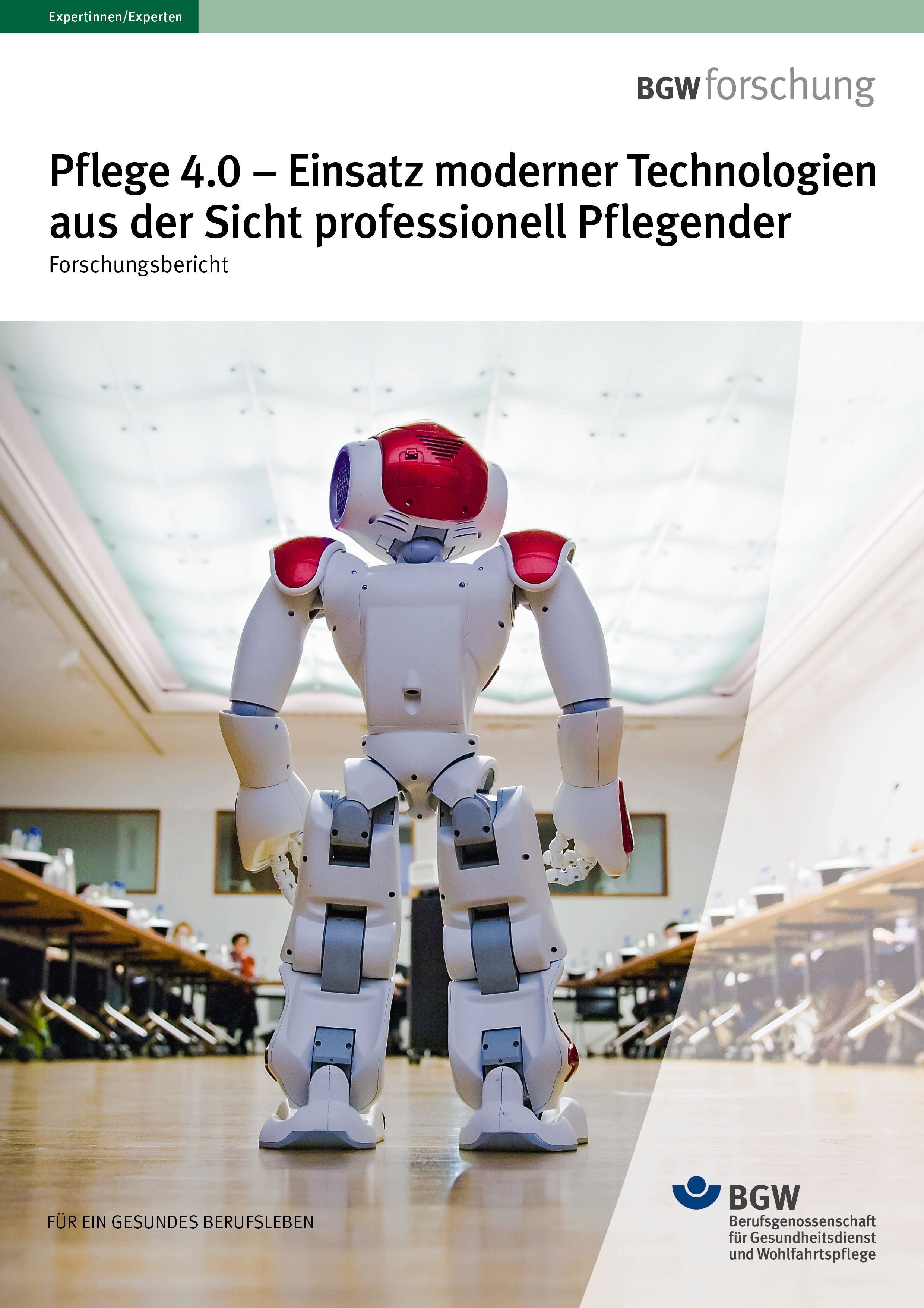 Titel: Pflege 4.0 – Einsatz moderner Technologien aus der Sicht professionell Pflegender - Ein Roboter steht in einem Raum, rechts und links Tischreihen