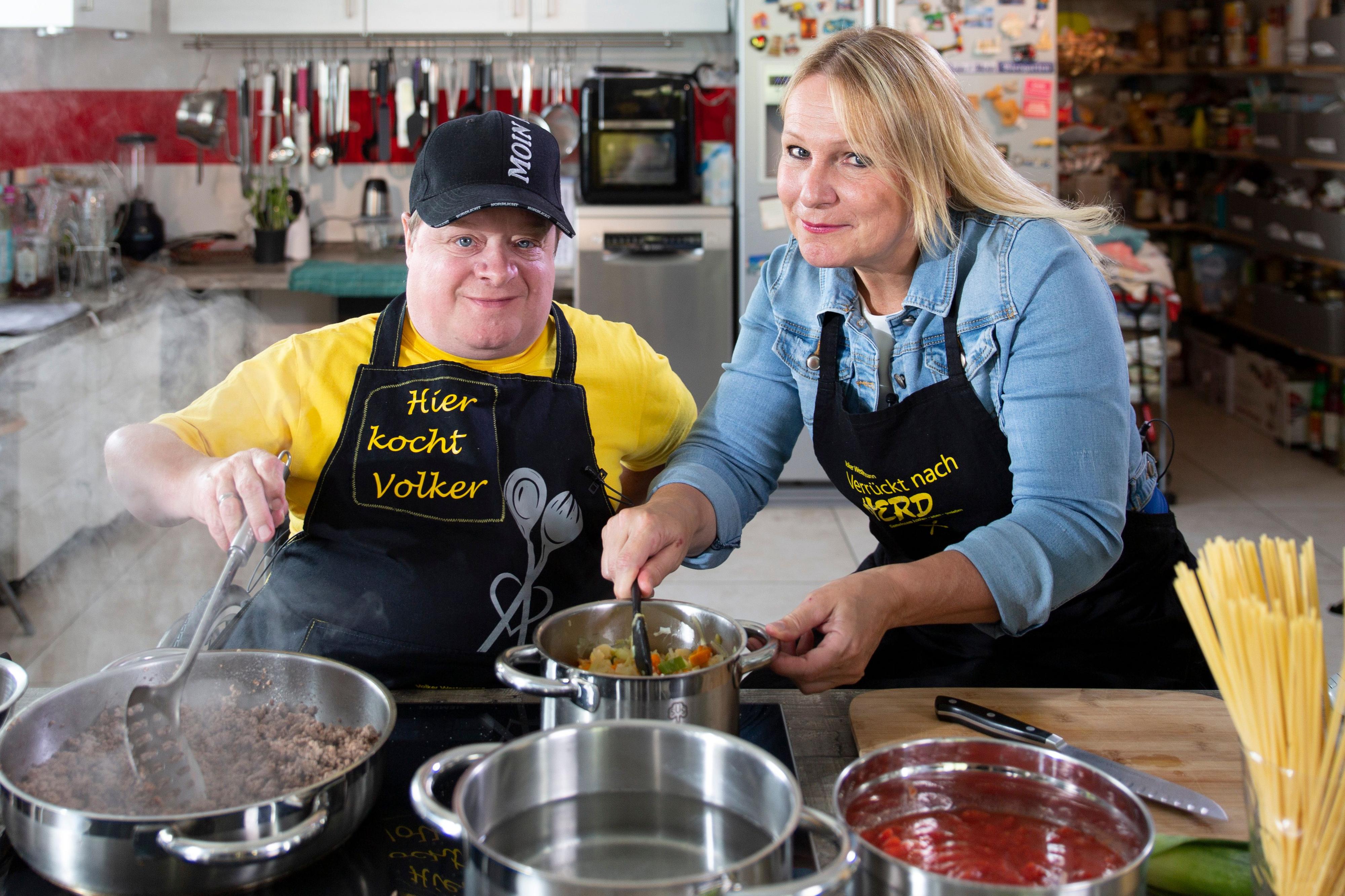 Kochen gemeinsam: Volker Westermann und Katrin Degenhardt