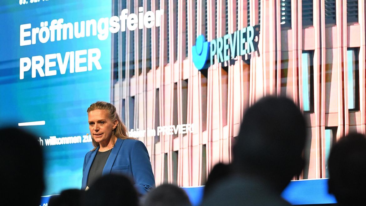 Hamburg ; Eröffnung, Eröffnungsfeier PREVIER