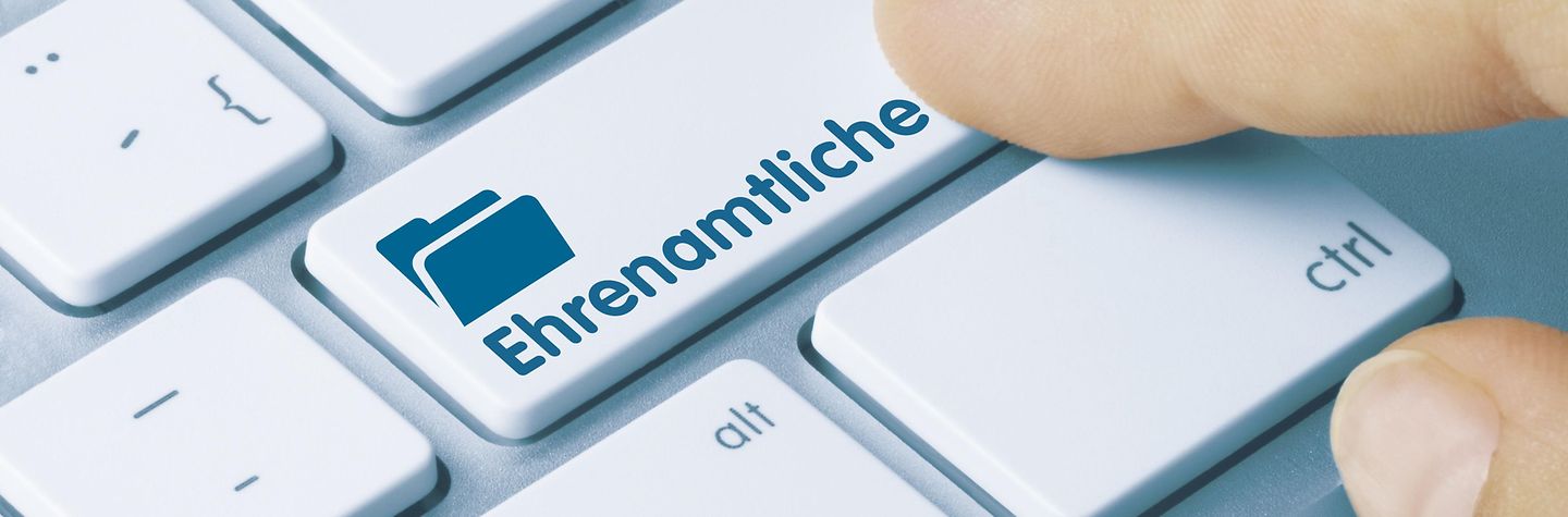 Computertastatur mit Aufschrift: Ehrenamtliche