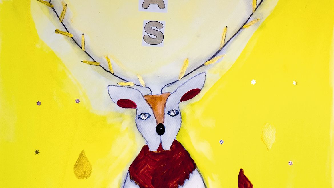 Aquarell: Rentier auf Hinterläufen stehend und mit dem vertikalen Schriftzug "XMAS" über dem Geweih.