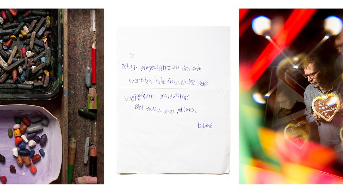 Collage aus drei Fotos: bunte Kreiden in Schachteln, Notizzettel und ein Mann , der ein Lebkuchenherz um den Hals trägt.