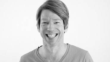 Ralf Podszus, Moderator des BGW Podcasts "Herzschlag" Für ein gesundes Berufsleben 