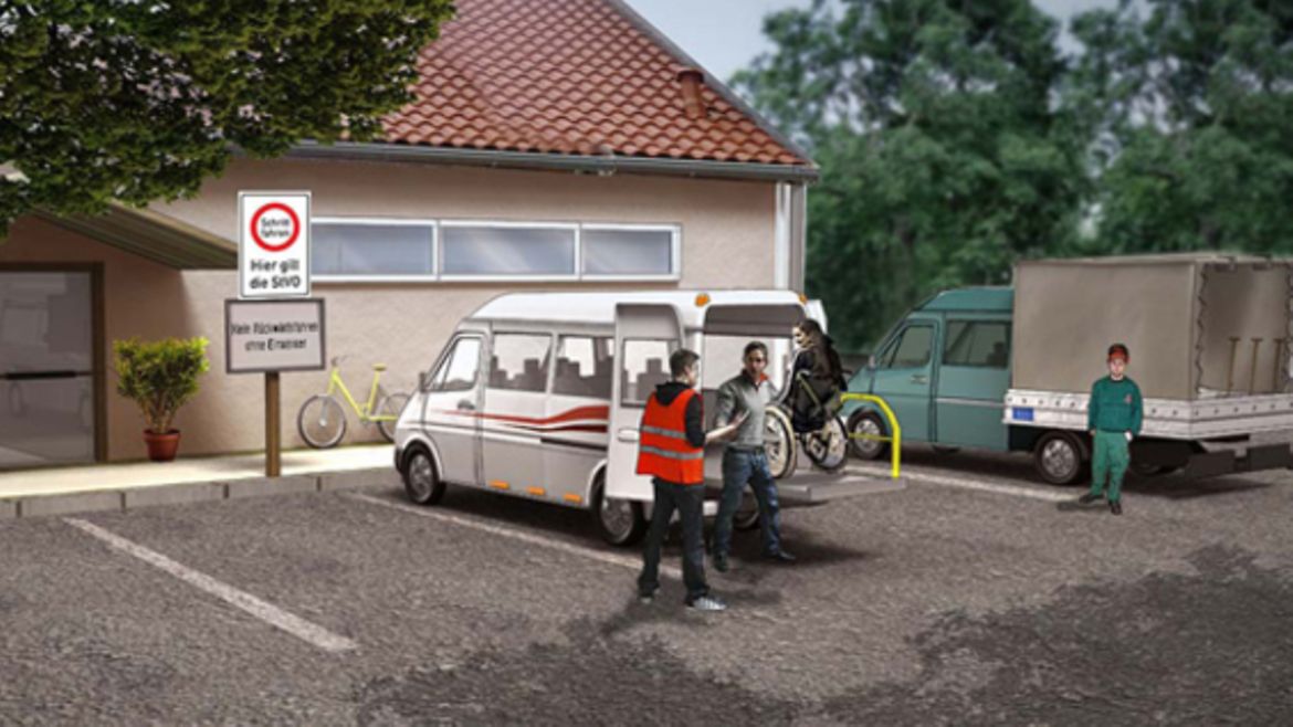 Zwei Fahrzeuge - ein Rollstuhltransporter und ein Kleinlaster - auf einem Parkplatz. Drei Personen stehen bei den Fahrzeugen. Ein Rollstuhlfahrer befinden sich im Transporter.